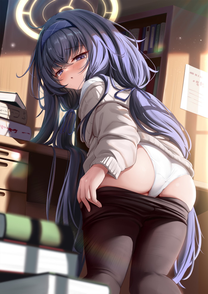 【二次】ブルアカ×パンチラ_30選_その2_01